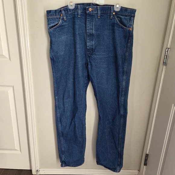Wrangler Cowboy Cut Men's Blue Jeans Size 44x34 - Picture 1 of 5